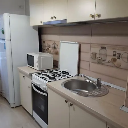 Apartamento Ap Stefania Intre Satul De Vacanta Si City Park Mall